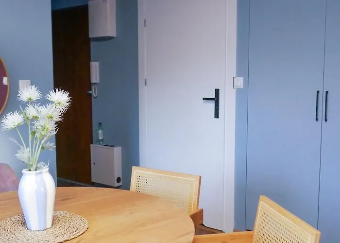 Daire Blue With Balcony - Self Check-in